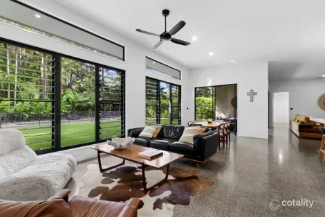 Property photo of 183 Glenview Road Glenview QLD 4553