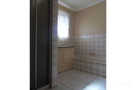 19 Sinns Ave, Werribee, VIC 3030