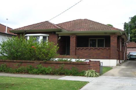 Property photo of 30 Morotai Avenue Riverwood NSW 2210