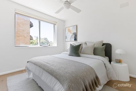 Property photo of 8/18A Bloomfield Road Ascot Vale VIC 3032