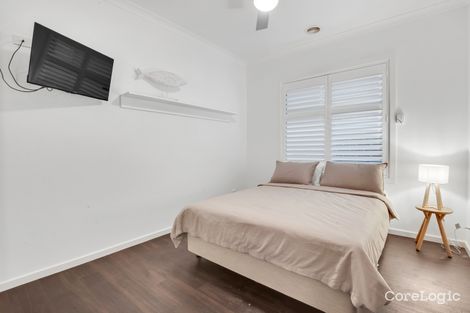 Property photo of 16 Gardner Terrace Craigieburn VIC 3064