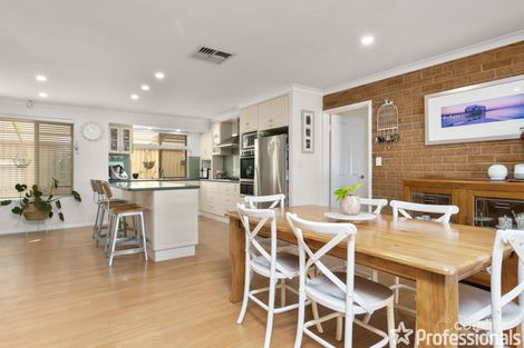 122 Marvell Ave, Lake Coogee, WA 6166