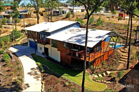 8 Cedarwood Pl, Brookwater, QLD 4300