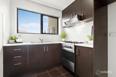 Property photo of 4/71 Tranmere Avenue Carnegie VIC 3163