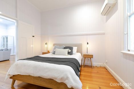 120 Cracknell Rd, Tarragindi, QLD 4121