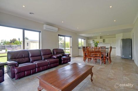 Property photo of 2 Mackillop Court Traralgon VIC 3844