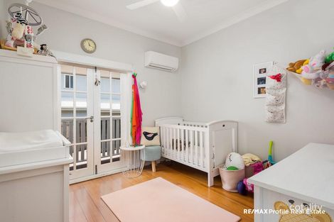 Property photo of 14 Hartfield Drive Bardon QLD 4065