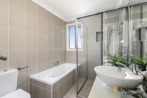 Property photo of 6 Baoma Avenue Pemulwuy NSW 2145