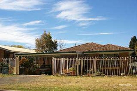 252 Tor St, Rockville, QLD 4350