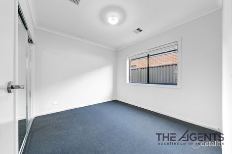 Property photo of 73 Cinnamara Circuit Tarneit VIC 3029