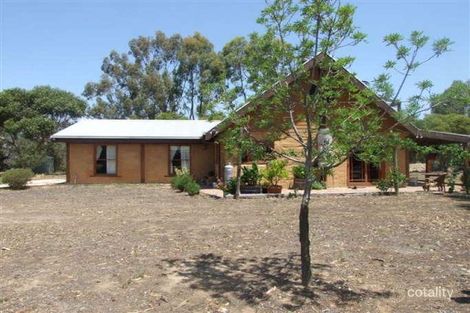 19 Goulburn Views Dr, Kirwans Bridge, VIC 3608