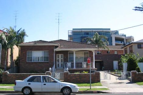 16 Campbell St, Wollongong, NSW 2500
