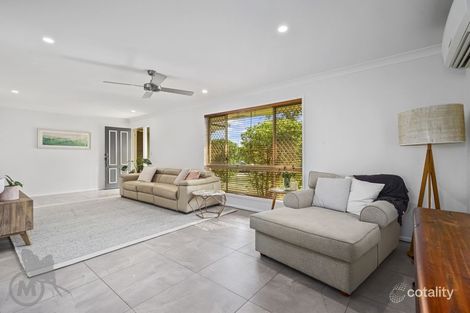 Property photo of 20 Mareeba Court Arana Hills QLD 4054