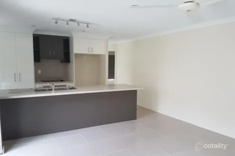 Property photo of 39 Flounder Crescent Toolooa QLD 4680