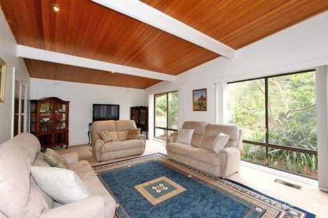 Property photo of 9 Rathmullen Quadrant Doncaster VIC 3108