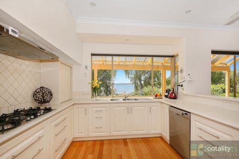 Property photo of 6 Estuary Heights Place Bouvard WA 6211