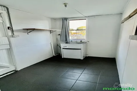 Property photo of 24 Rossiter Street Smithfield NSW 2164