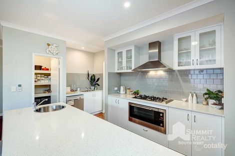 Property photo of 18 Wallung Road Dalyellup WA 6230