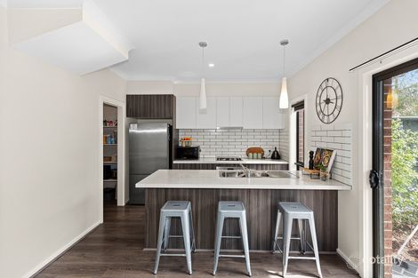 Property photo of 2/32 Highview Road Frankston VIC 3199