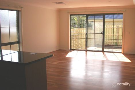 Property photo of 2/5 Zeising Court Boronia VIC 3155