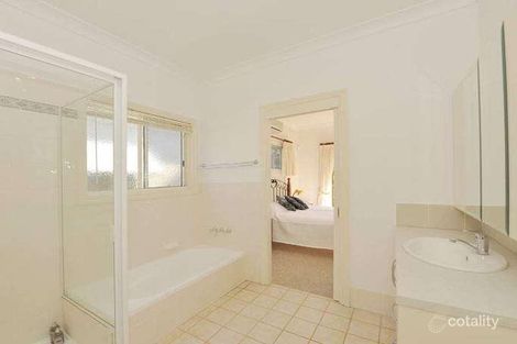 Property photo of 66 Brentnall Street Norman Park QLD 4170
