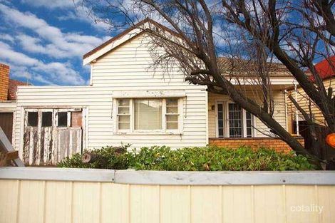 Property photo of 32 Hampshire Road Sunshine VIC 3020