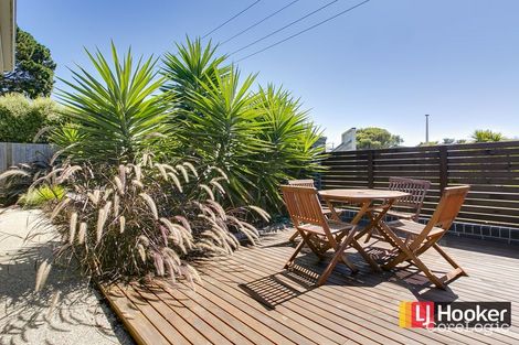 Property photo of 5 Happy Valley Drive Sunset Strip VIC 3922