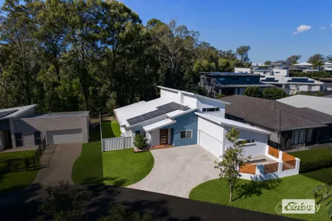 Property photo of 15 Glenhaven Close Redland Bay QLD 4165
