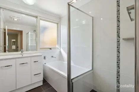 Property photo of 13 Mackie Crescent Stirling ACT 2611