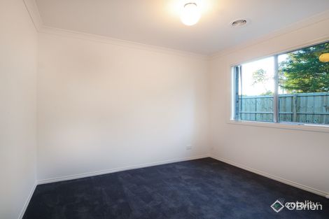 Property photo of 11/34 Sir Thomas Drive Pakenham VIC 3810