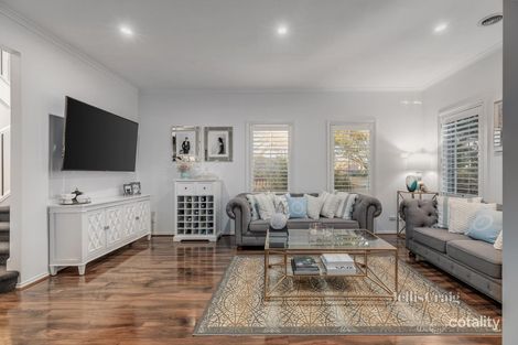 Property photo of 22 Cottinglea Terrace Ringwood North VIC 3134