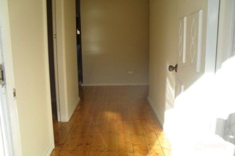 Property photo of 73 Northcliffe Drive Lake Heights NSW 2502