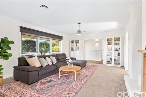 Property photo of 7 Chirnside Road Berwick VIC 3806