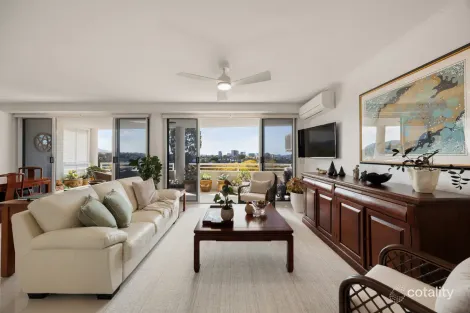 Property photo of 8/200 Swann Road Taringa QLD 4068