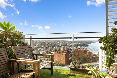 Property photo of 2005/55 Lavender Street Milsons Point NSW 2061