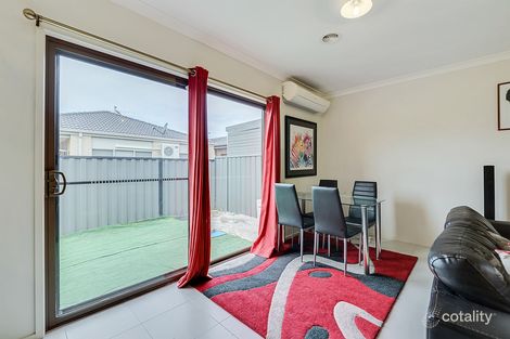 Property photo of 15 Nundroo Crescent Wollert VIC 3750