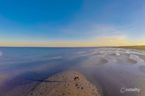 50 Christen Dr, Beachmere, QLD 4510