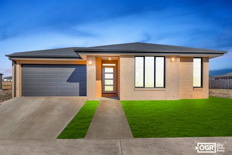 24 Boomerang Rd, Donnybrook, VIC 3064