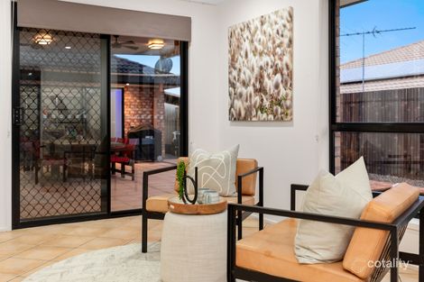 Property photo of 72 Charolais Crescent Upper Kedron QLD 4055