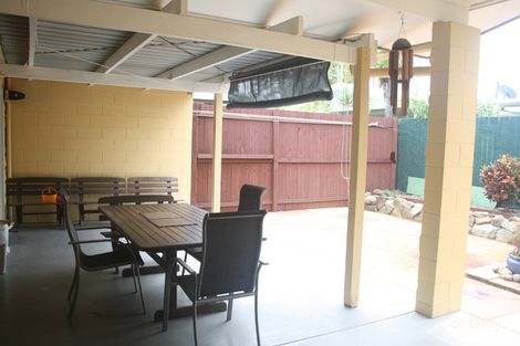 Property photo of 2/1 Elm Street Holloways Beach QLD 4878