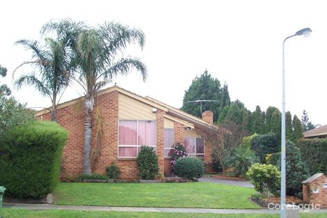 Property photo of 27 Cloverset Avenue Narre Warren VIC 3805