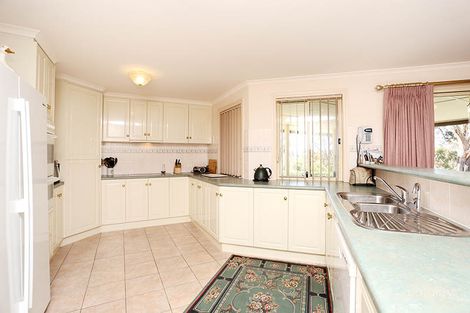 Property photo of 8 March Court Clare SA 5453