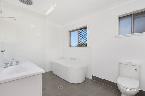 Property photo of 3 Wattle Drive Yamba NSW 2464