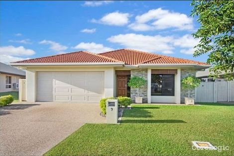 Property photo of 9 Sheerwater Parade Douglas QLD 4814