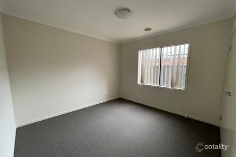 Property photo of 17 Kinglake Drive Manor Lakes VIC 3024