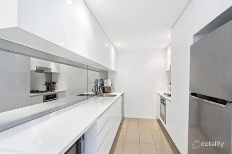 Property photo of 301/15 Compass Drive Biggera Waters QLD 4216