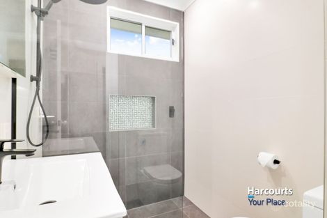 Property photo of 8 Copeland Road Lethbridge Park NSW 2770