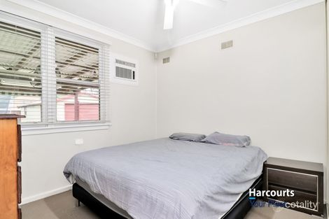 Property photo of 8 Copeland Road Lethbridge Park NSW 2770