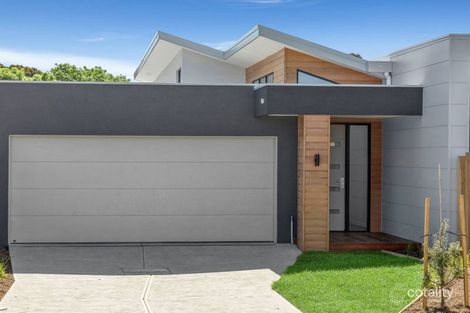 1/3 Swansea Gr, Mornington, VIC 3931