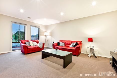 Property photo of 9 Russel Way Doreen VIC 3754